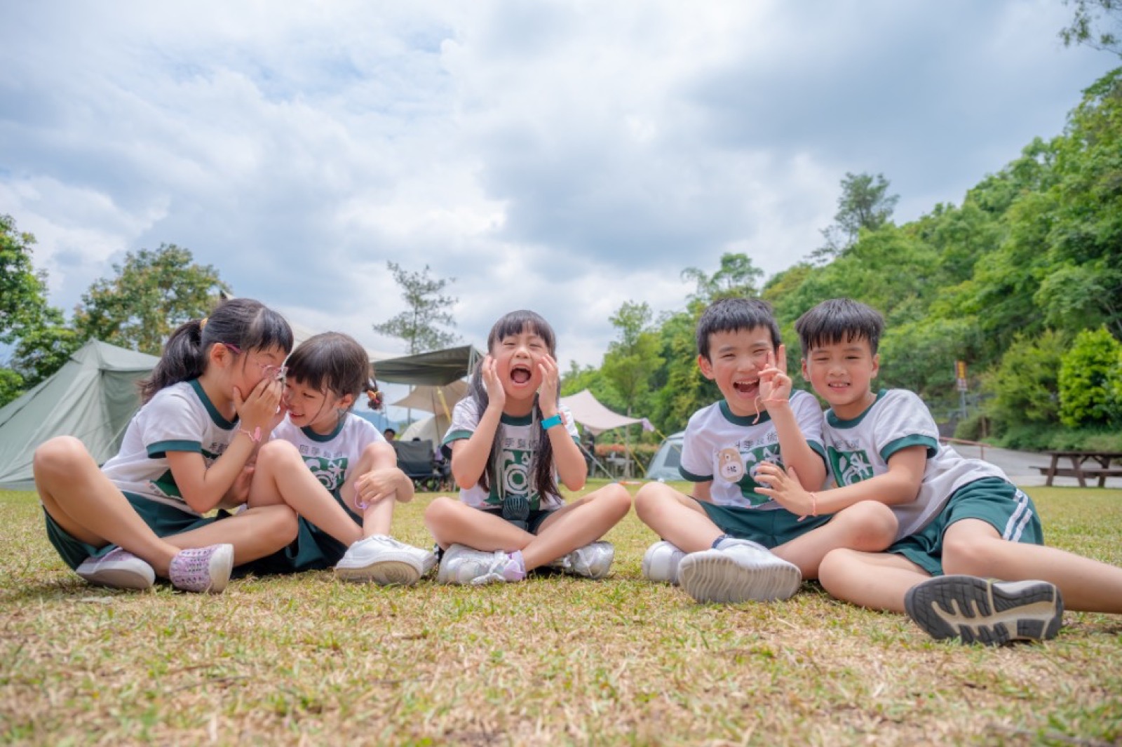 幼兒園畢業照 露營 家庭 旅遊